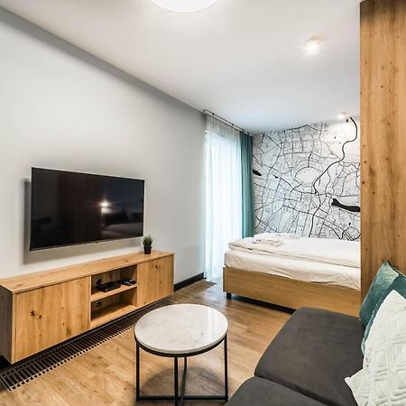 Rent Like Home - Krysiewicza 3 Poznań Extérieur photo